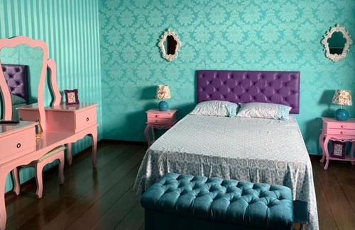 Bouvet Island House | "Postcard" House (In front of Javary Lake)