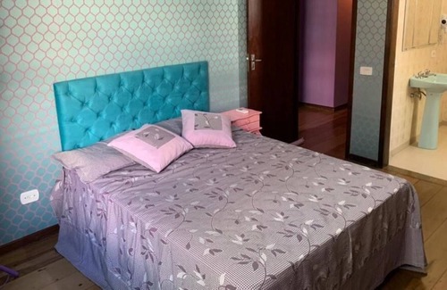 Bouvet Island House | "Postcard" House (In front of Javary Lake)