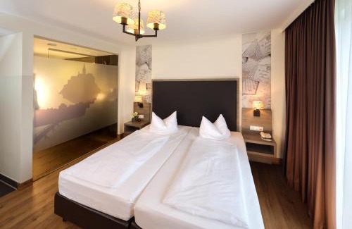 Donaustauf Hotel | Posthotel Walhalla Regensburg Ost