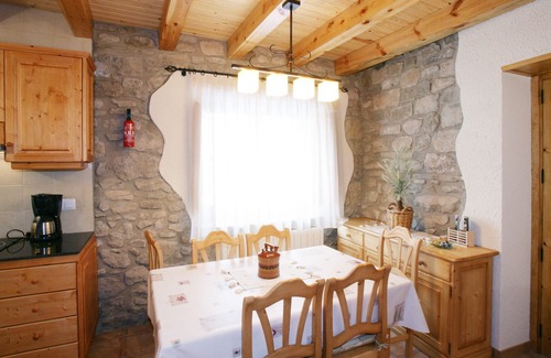 Naves House | Postils Cal Cabaner