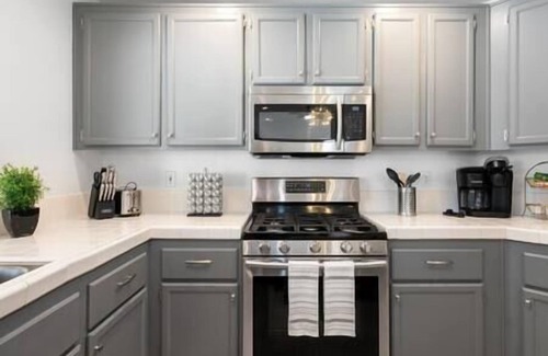 North Las Vegas House | Postmodern 4BR Vegas Retreat w/Pool and BBQ Grill