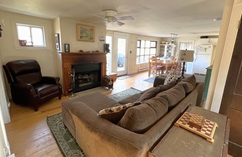 Paw Paw Cabin | Potomac Paradise River House