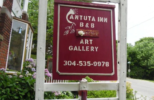 Harpers Ferry Bed & Breakfast | Potomac Room-one bed