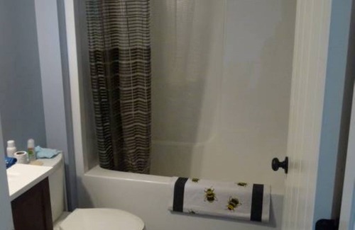 Regional District of Nanaimo House | Potters View Guesthouse, Parksville