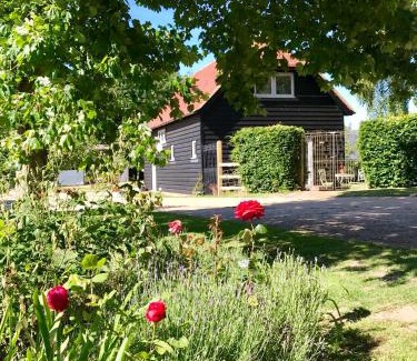 Tenterden House | Potts Farm