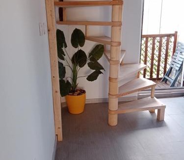 Luxeuil-les-Bains Apartment | Pounette, appartement duplex, centre/thermes