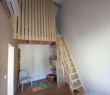 Jurbise Apartment | Pourquoi pas Au Canard
