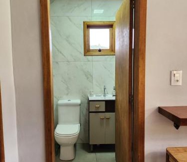 Nova Nazare House | Pousada A Casinha próximo aos Caminhos de Pedra