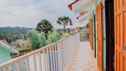 Vila Telma House | Pousada Araucária Suítes