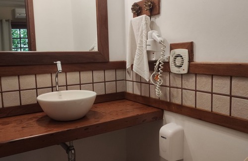 Joao Fernandes Hotel | Pousada Búzios Garden