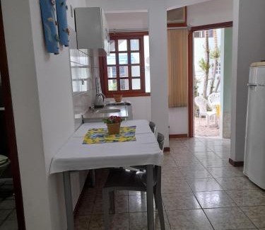 Canasvieiras Hotel | Pousada Baleia Franca Canasvieiras