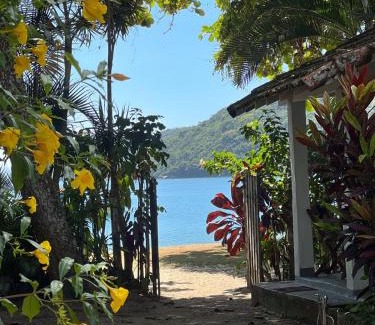 Ilha Grande House | Pousada carrossel