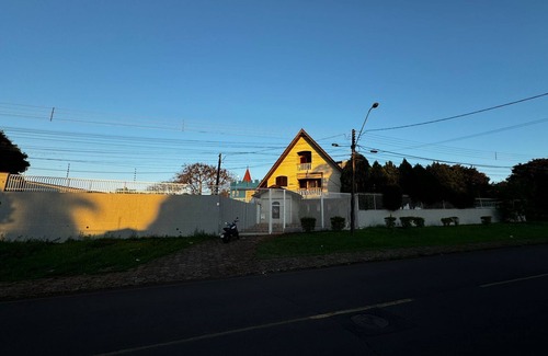 Vila Yolanda Hotel | Pousada Castelo da Villa