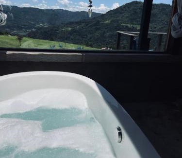 Urubici Cabin | Pousada Colina dos Ventos - Cabana Monte!