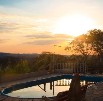 Resende Costa Hotel | Pousada DDB