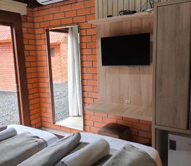 Santa Terezinha Hotel | Pousada Deck Pereirão