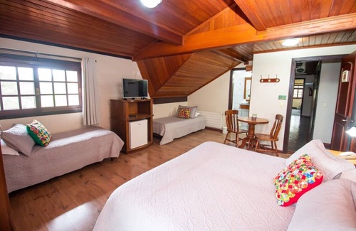 Vila Suzana Hotel | Pousada do Bosque