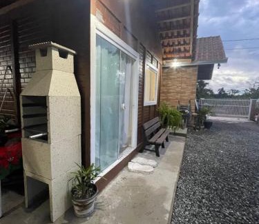 Ubatuba House | Pousada do vô Bi 02