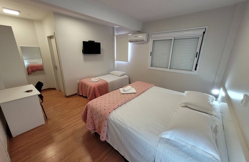 Garibaldi Hotel | Pousada dos Frades