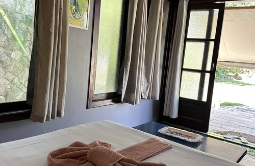 Saquarema Hotel | Pousada Espaço Monte Cristo