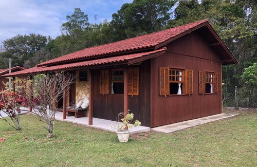 Praia do Rosa Ski Chalet | Pousada GaropaBAH Chalé RosaNorte