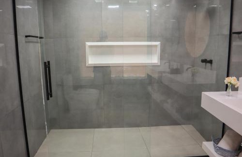 Ilha Grande Hotel | Pousada Gata Russa