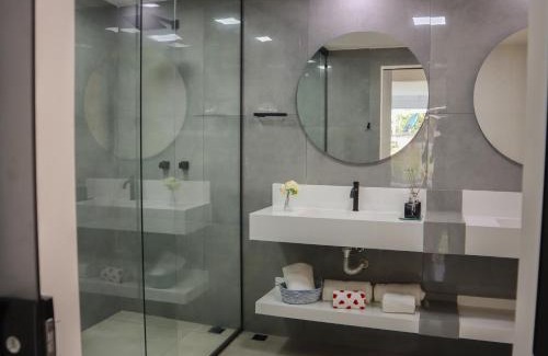 Ilha Grande Hotel | Pousada Gata Russa