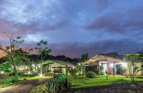 Foz do Iguacu House | Pousada Guata Porã