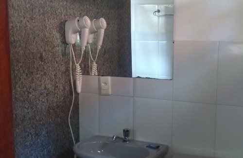 Portal da Ferradura Hotel | Pousada Happiness - Ferradura