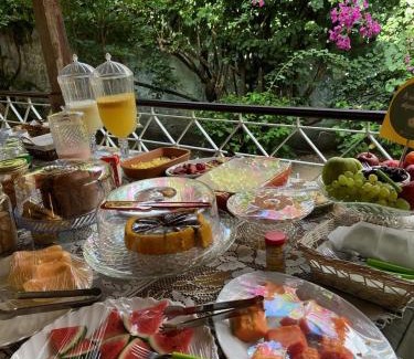 Maria Farinha Hotel | Pousada La Floratta