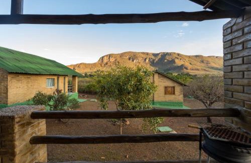 Alto Paraiso de Goias Hotel | Pousada Morro da Baleia