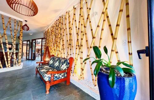 Lazaro Hotel | Pousada NAAN Lázaro Ubatuba