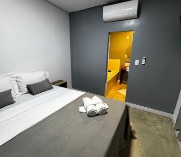 Ilha Grande House | Pousada Pé na Areia