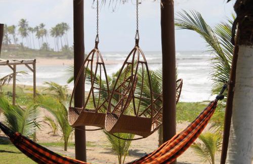 Arembepe Hotel | Pousada Pé na areia