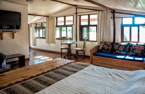 Correas Hotel | Pousada Paraíso Açú