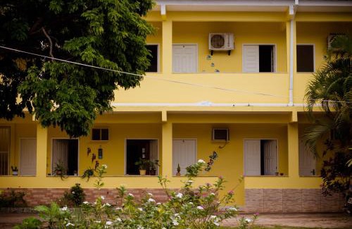 Una Hotel | Pousada Pau Brasil