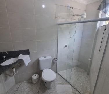 Ferroviarios House | Pousada Regina