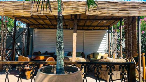 Praia do Frances Hotel | Pousada Sapê