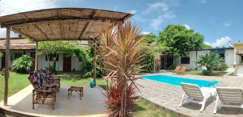 Caravelas House | Pousada Siriba