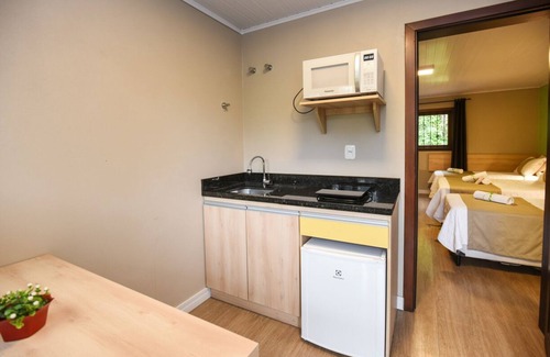 Tres Pinheiros Hotel | Pousada Três Pinheiros