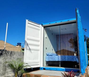 Balneario Arroio do Silva House | POUSADAGiraGarden Containers