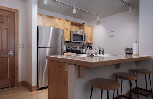 Driggs Condo | Powder Paradise: Hot tub, Fireplace, Close to Grand Targhe