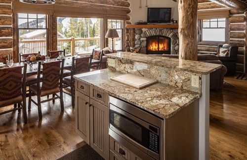 Powder Ridge House | Powder Ridge Cabin 12 Manitou