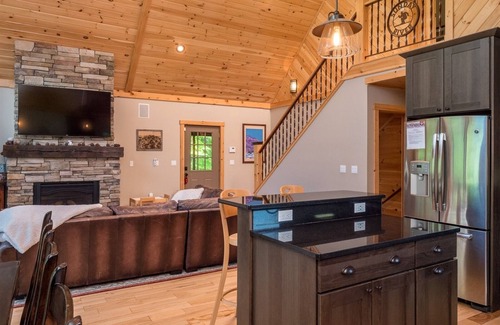 Sunday River Area House | Powder Ridge Ski Chalet | 4 Bed, 3 Bath