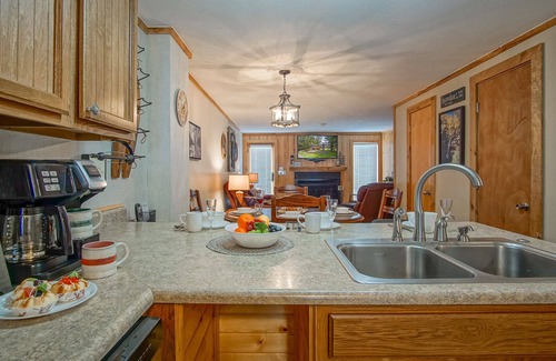 Snowshoe Condo | Powderidge-34: Slope Side, 2 Br Townhome