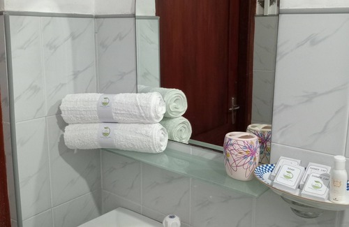 Akurana House | Power Zone Guest House