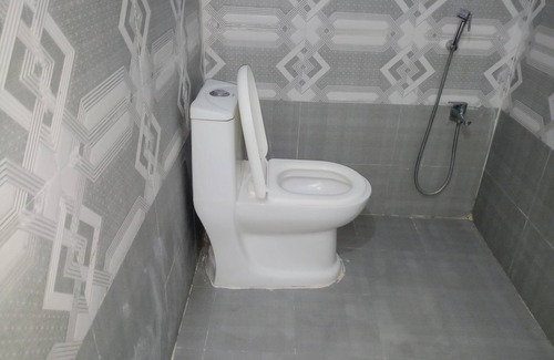 Kukatpally Housing Board Colony Hotel | PPH Living Mayukha Grand