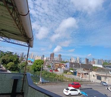 Pedreira House | prédio de 3 andares bem localizado para cop30