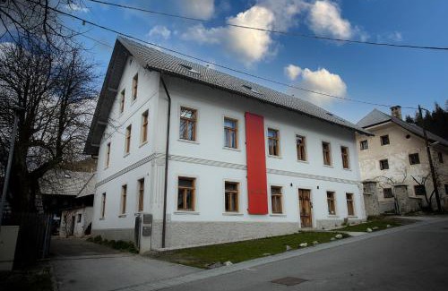 Podkoren Bed & Breakfast | Pr'Gavedarjo Eco Heritage B&B