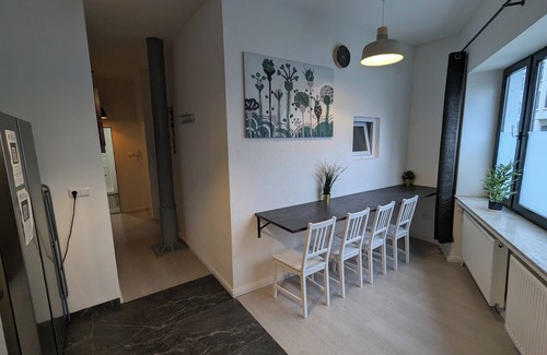 Goethestraße Apartment | Practical fitter/holiday apartment | first floor | WLAN & washing machine |